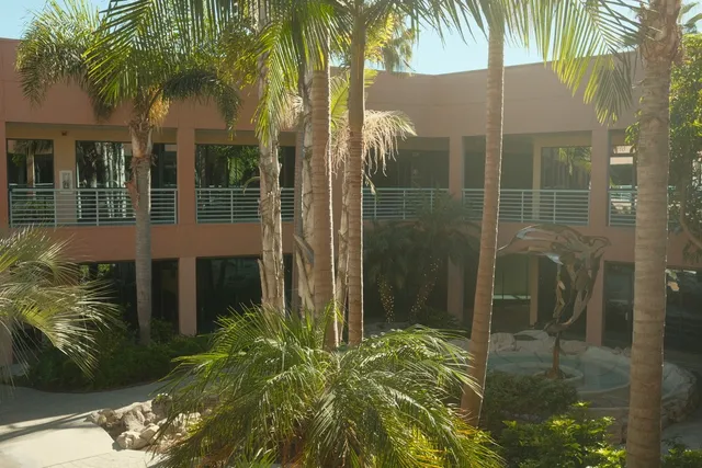 Courtyard at Coastal Therapy Group in Encinitas, California