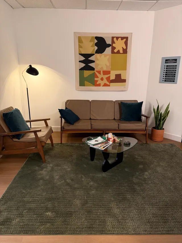 The mid-century waiting room at the Coastal Therapy Group office in Vista, CA
